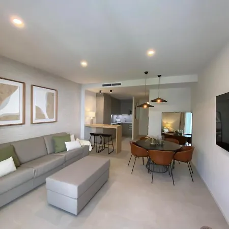 Apartment Spaces Garden Oasis 3 Bedroom 2 Bath Garden Sitges