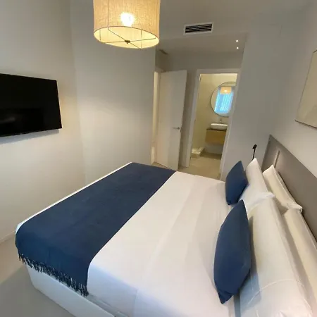 Appartement Spaces Garden Oasis 3 Bedroom 2 Bath Garden *