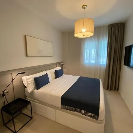 Sitges Spaces Garden Oasis, Near Beach, Renovated Апартаменты