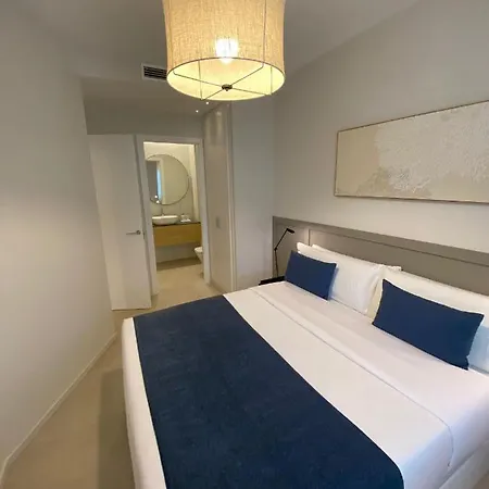 Апартаменты Spaces Garden Oasis, Near Beach, Renovated *