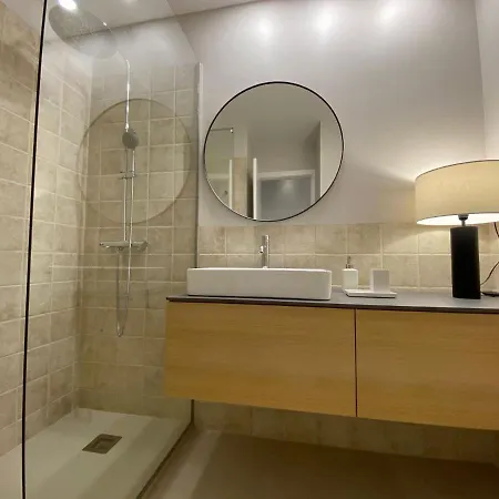 Spaces Garden Oasis 3 Bedroom 2 Bath Garden *