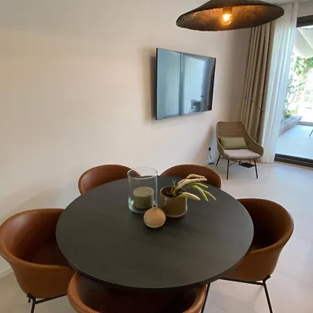 Апартаменты Spaces Garden Oasis, Near Beach, Renovated Сиджес