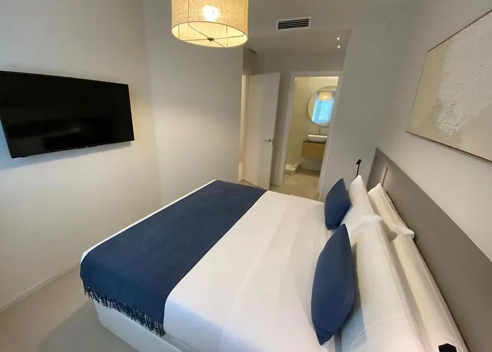 شقة Spaces Garden Oasis 3 Bedroom 2 Bath Garden *