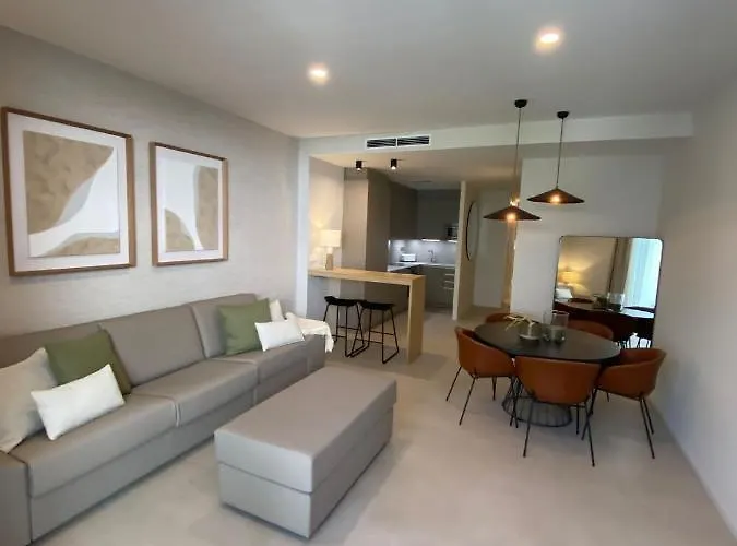 Spaces Garden Oasis 3 Bedroom 2 Bath Garden شقة سيدجيس