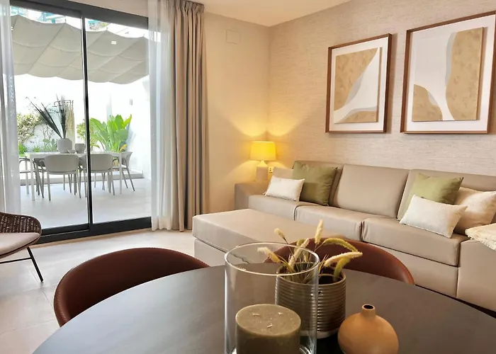 Spaces Garden Oasis 3 Bedroom 2 Bath Garden *