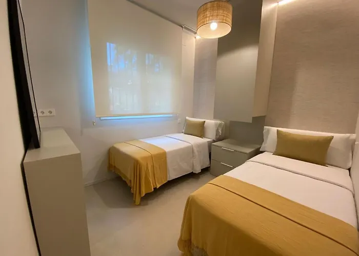 Spaces Garden Oasis 3 Bedroom 2 Bath Garden سيدجيس