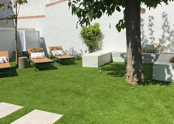 شقة Spaces Garden Oasis 3 Bedroom 2 Bath Garden *