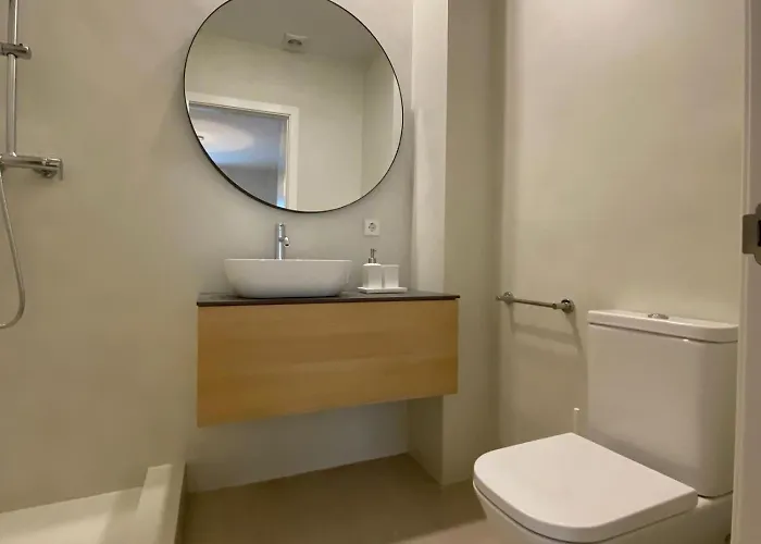 Spaces Garden Oasis 3 Bedroom 2 Bath Garden شقة *